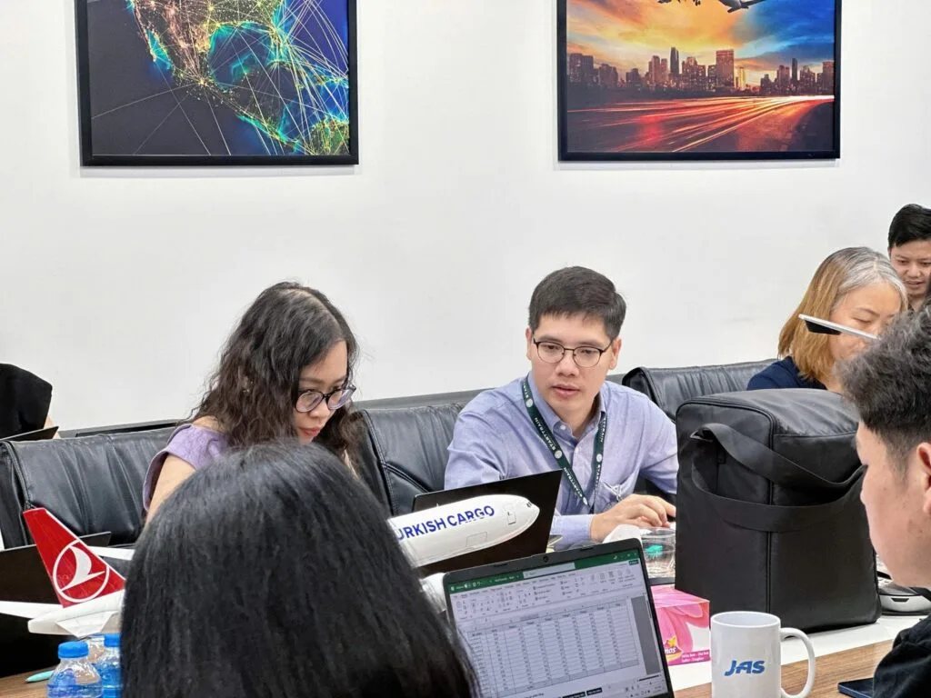 Dành cho doanh nghiệp 103 STARTTRAIN – JAS VIỆT NAM