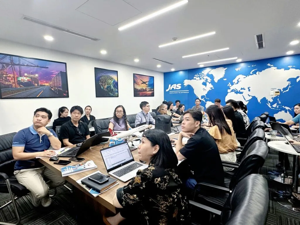 Dành cho doanh nghiệp 102 STARTTRAIN – JAS VIỆT NAM