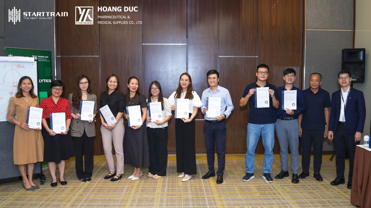 Đào tạo doanh nghiệp: Starttrain & Dược Phẩm Hoàng Đức