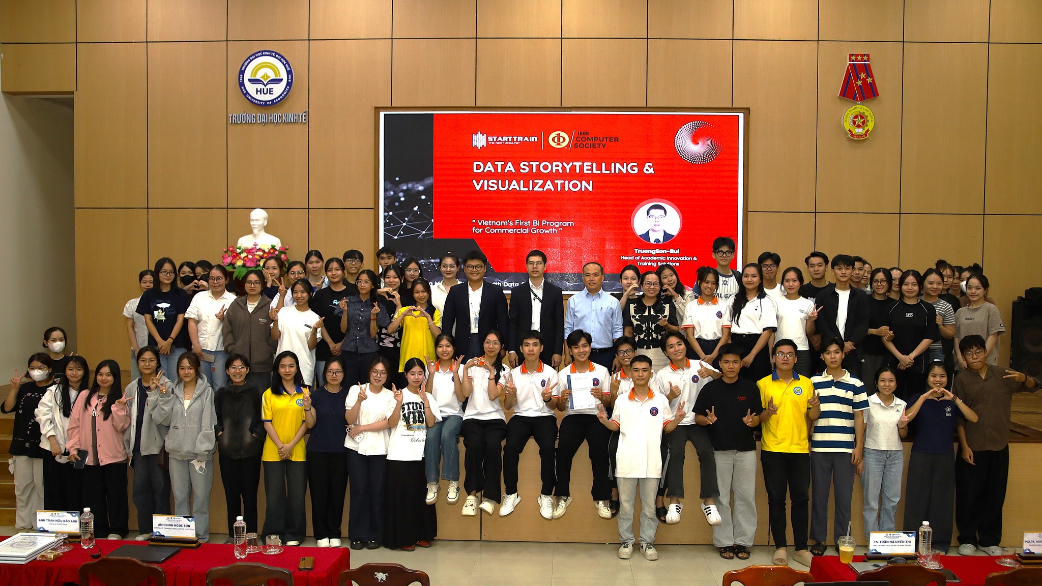 đại học Kinh Tế Huế