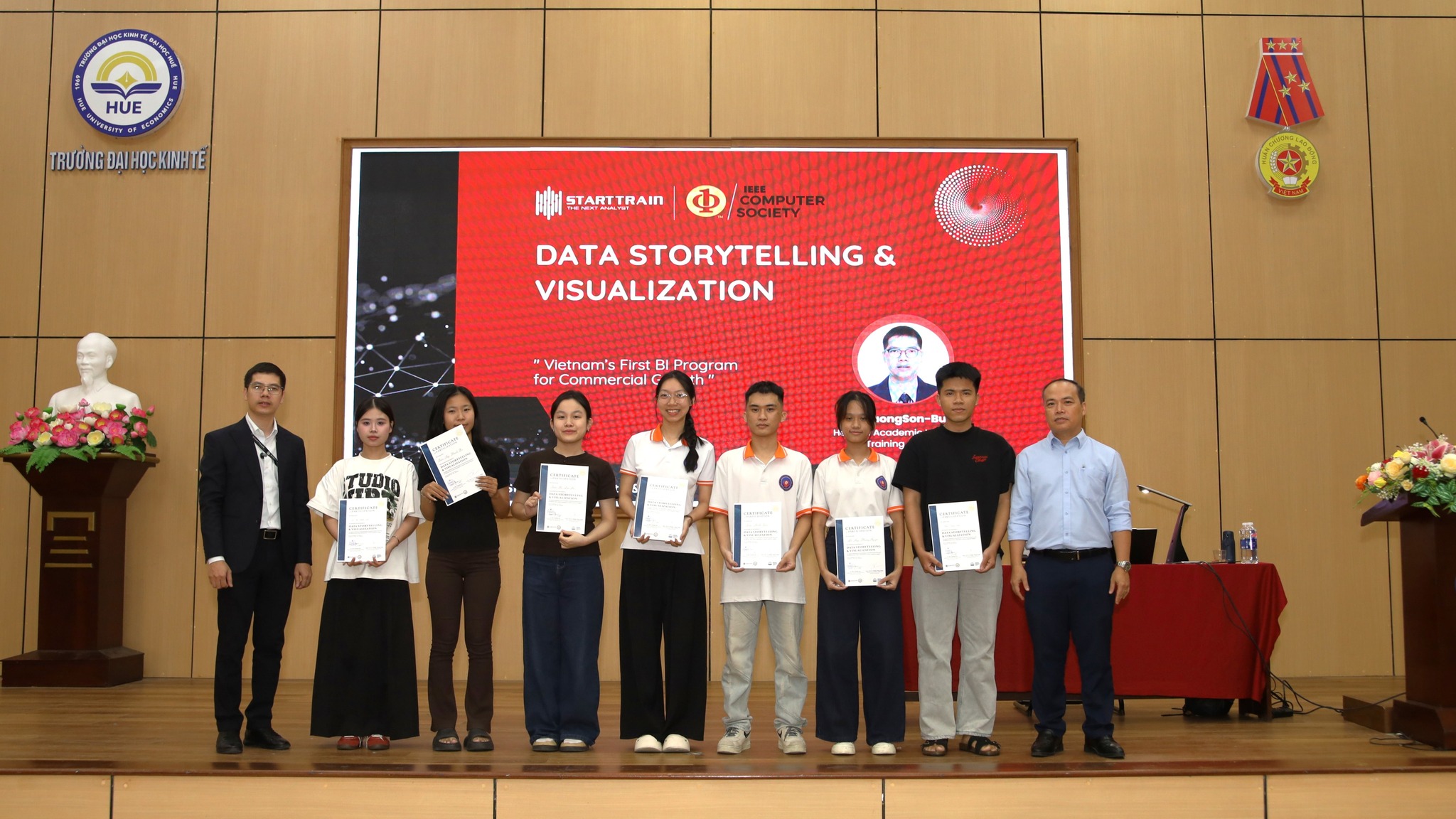 đại học Kinh Tế Huế