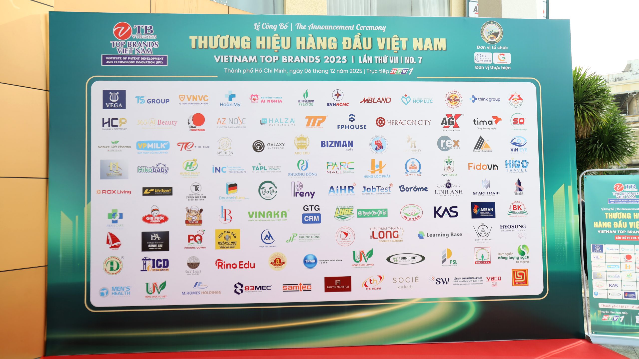 TOP THƯƠNG HIỆU HÀNG ĐẦU VIỆT NAM 2025