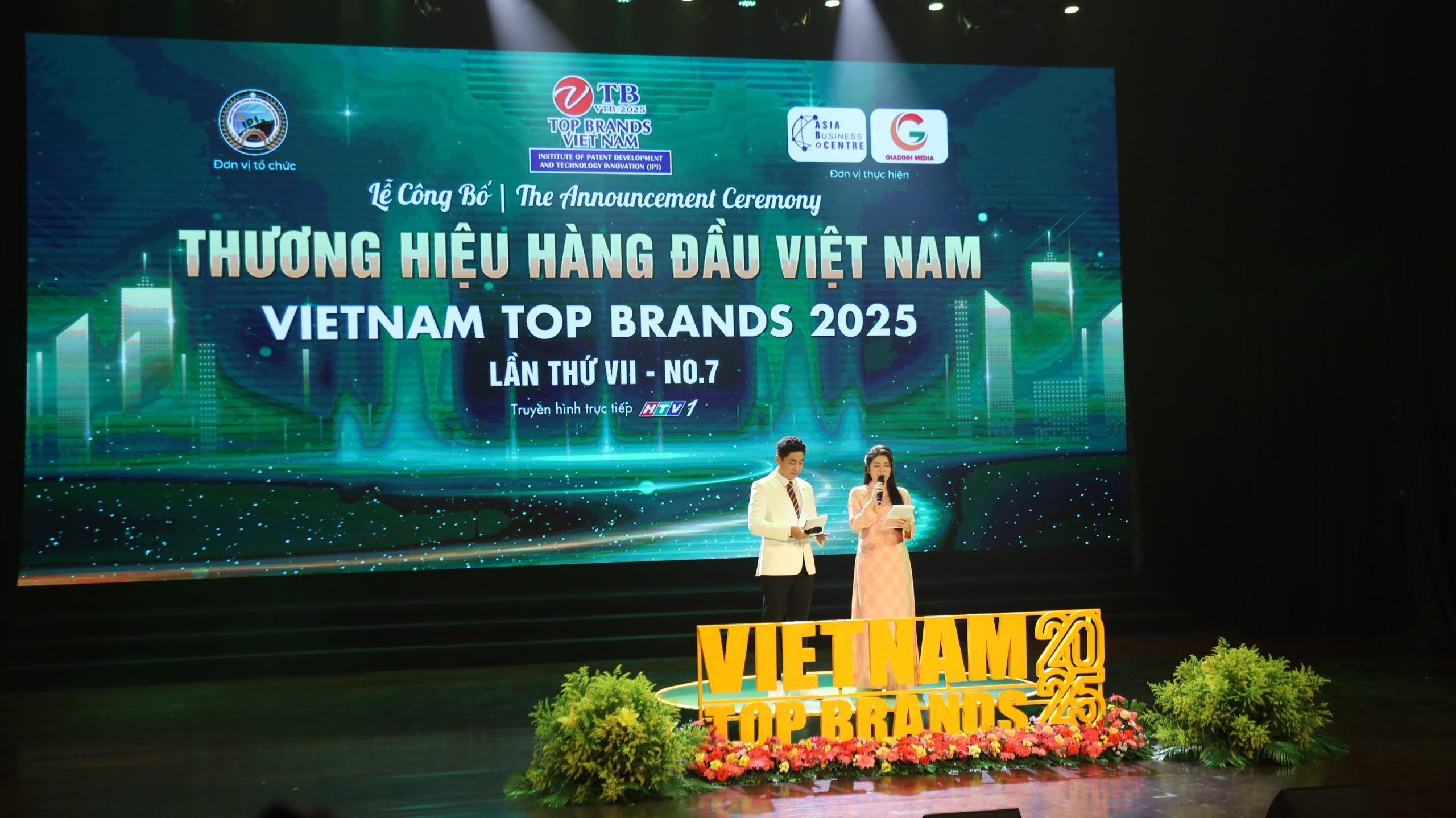 TOP THƯƠNG HIỆU HÀNG ĐẦU VIỆT NAM 2025