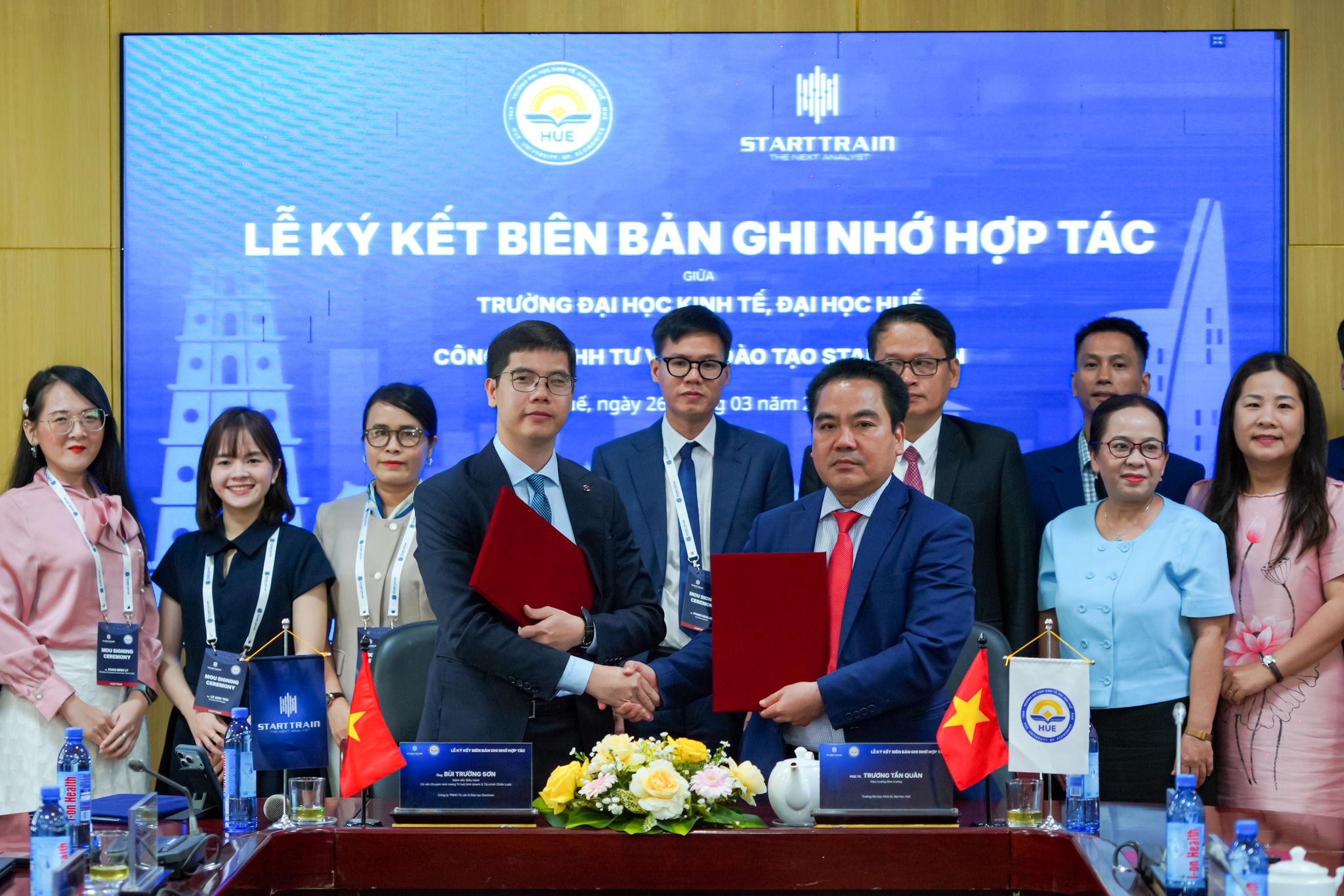 Starttrain & Đại học Kinh tế (HUE)