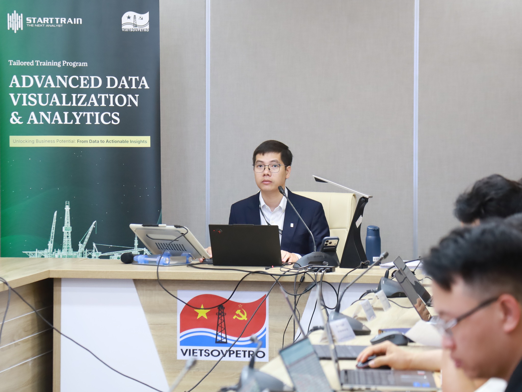 Advanced Data Visualization & Analytics