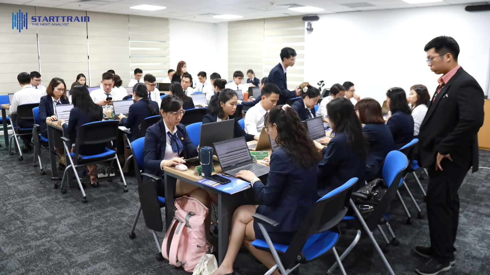 Đào tạo ngân hàng SACOMBANK
