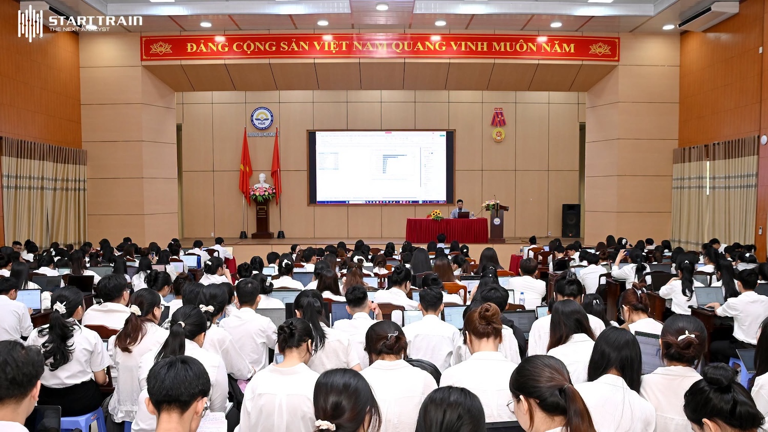 Starttrain đào tạo HCE