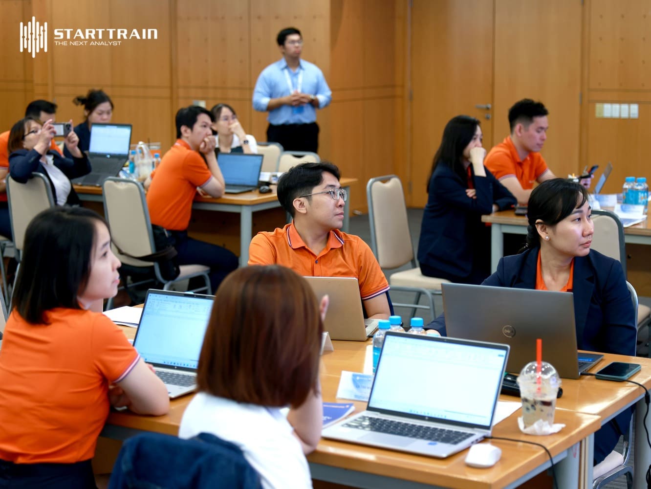 Starttrain hợp tác đào tạo ngân hàng SACOMBANK