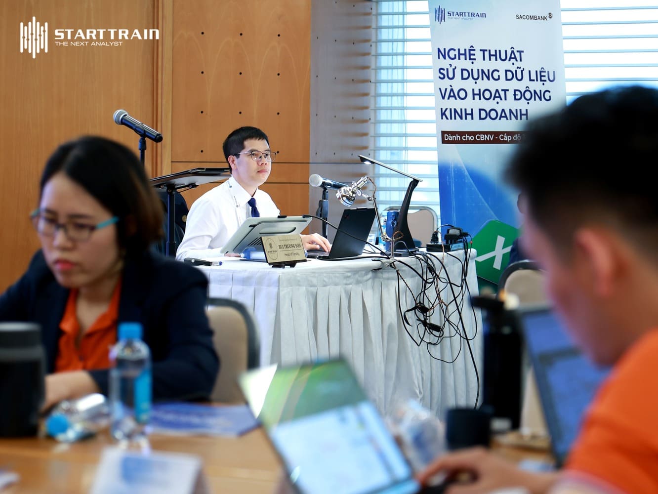 Starttrain hợp tác đào tạo ngân hàng SACOMBANK