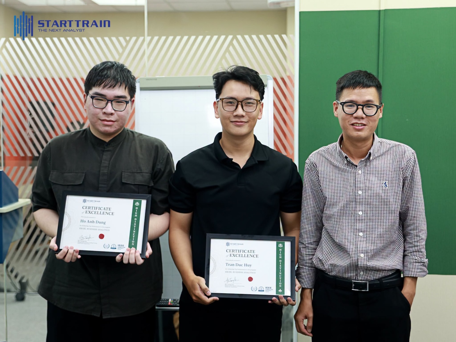 Top Performance của EBA115